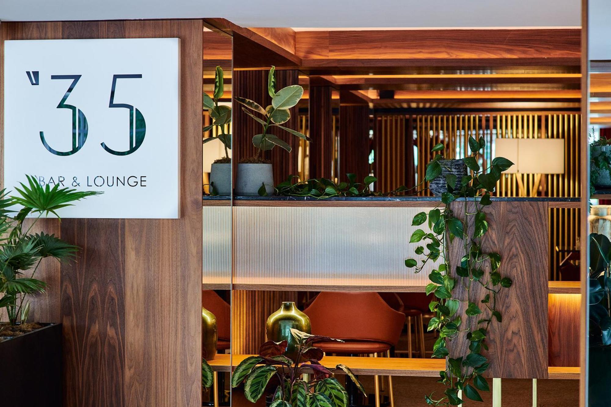 The Level At Melia White House Hotell London Exteriör bild
